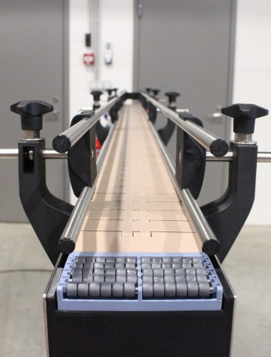 Bottle chain conveyors